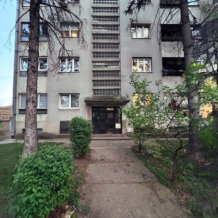 Sunny Apartment Kragujevac Luaran gambar