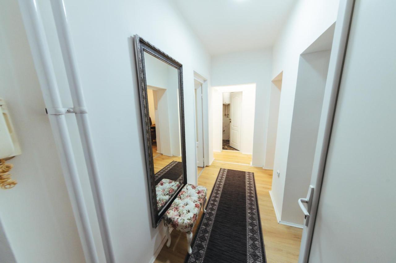 Sunny Apartment Kragujevac Luaran gambar